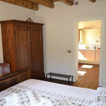 مبيت وإفطار لونيغو Casale La Rocchetta المظهر الخارجي الصورة